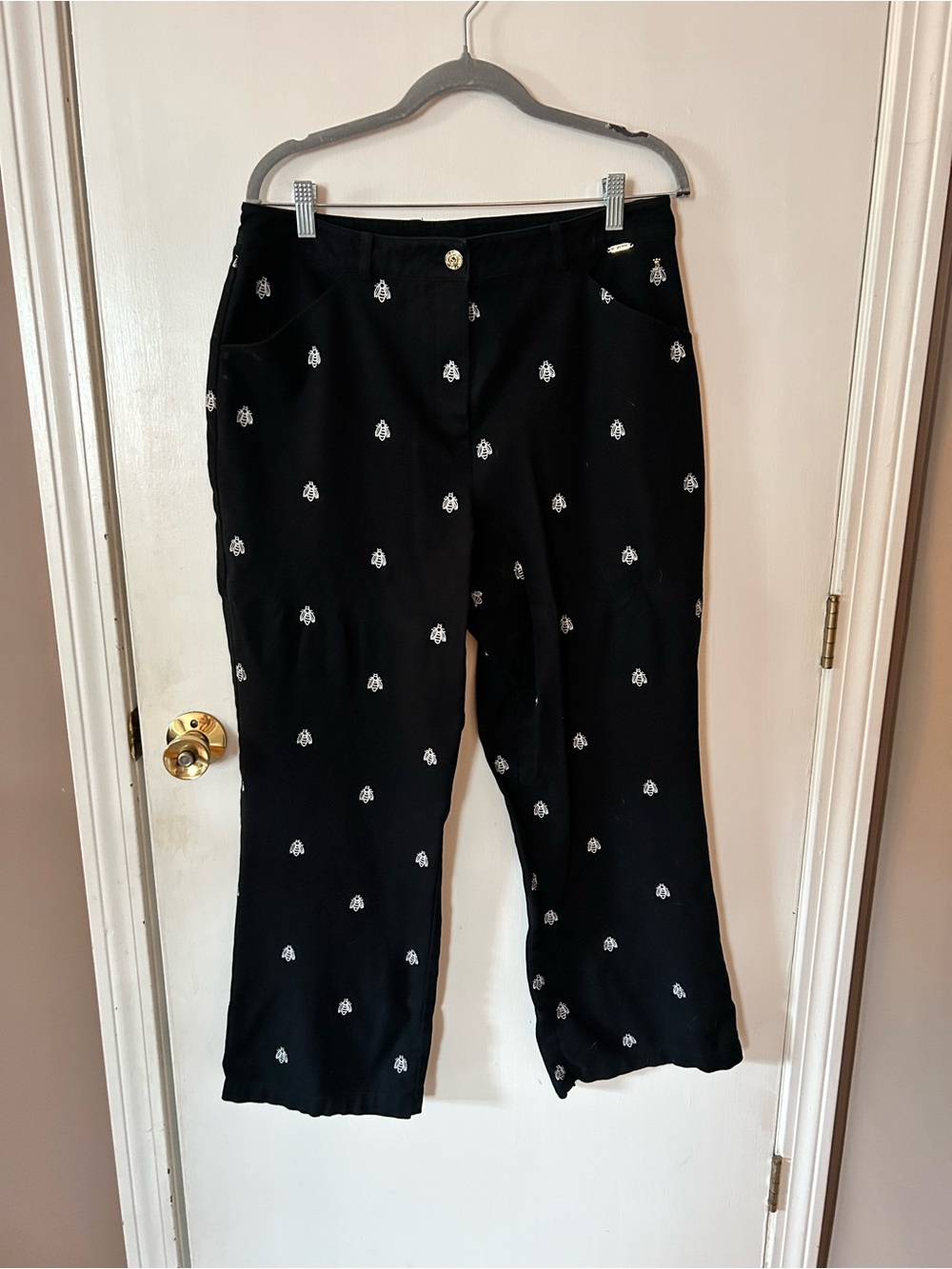 St. John Sport by Marie Gray Black Pull-On Kids Pants with White Bee Motif